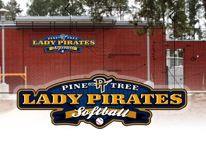 LadyPirateOnPremise-700x513-1
